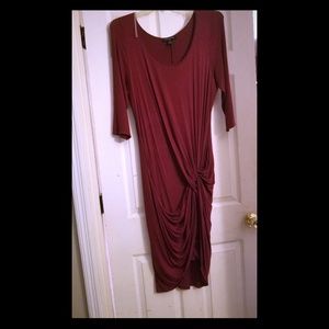 Burgundy scrunch dress